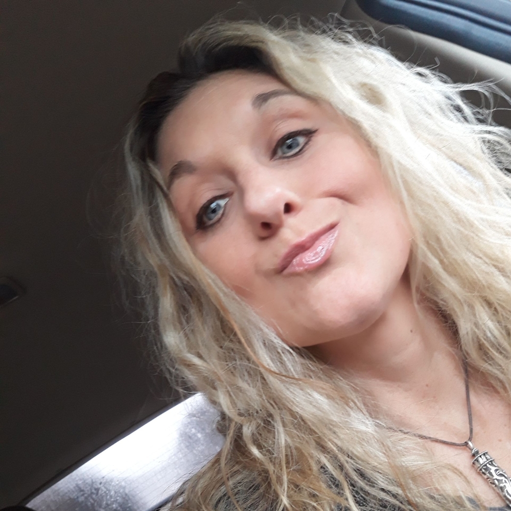 Meet your Posher, Tara